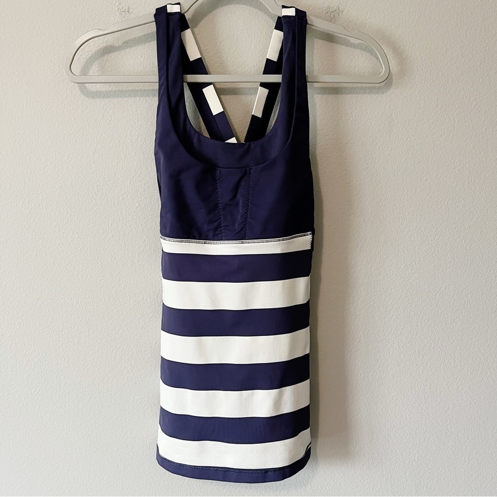 Lululemon Run Stuff Your Bra Tank II Steep Stripe Cadet Blue Horizontal Size 6